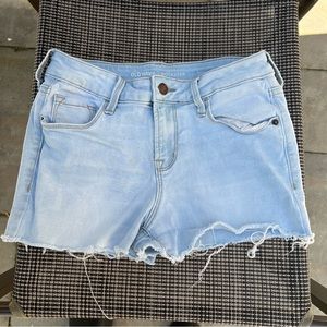 Old Navy Rockstar Mid-Rise Denim Shorts Size 2 (Regular)